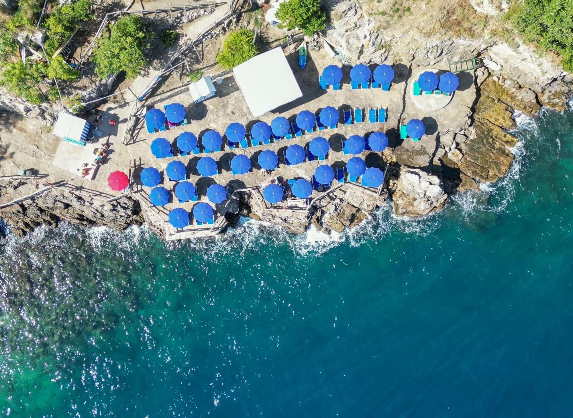 Village Camping Santa Fortunata - Campogaio سورينتو المظهر الخارجي الصورة